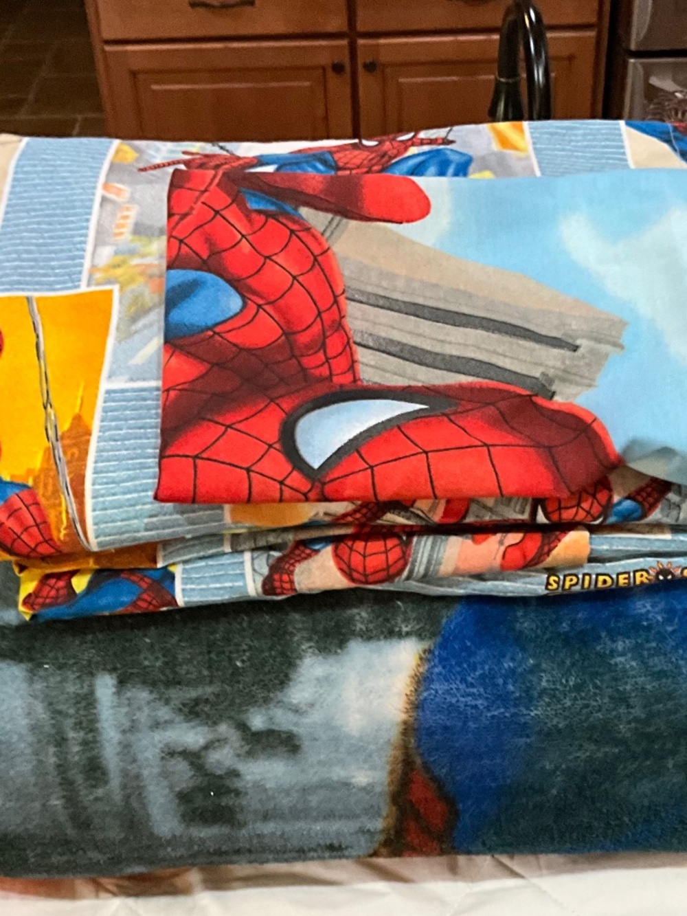 Spider-Man Twin Sheets, Pillow Case & Blanket